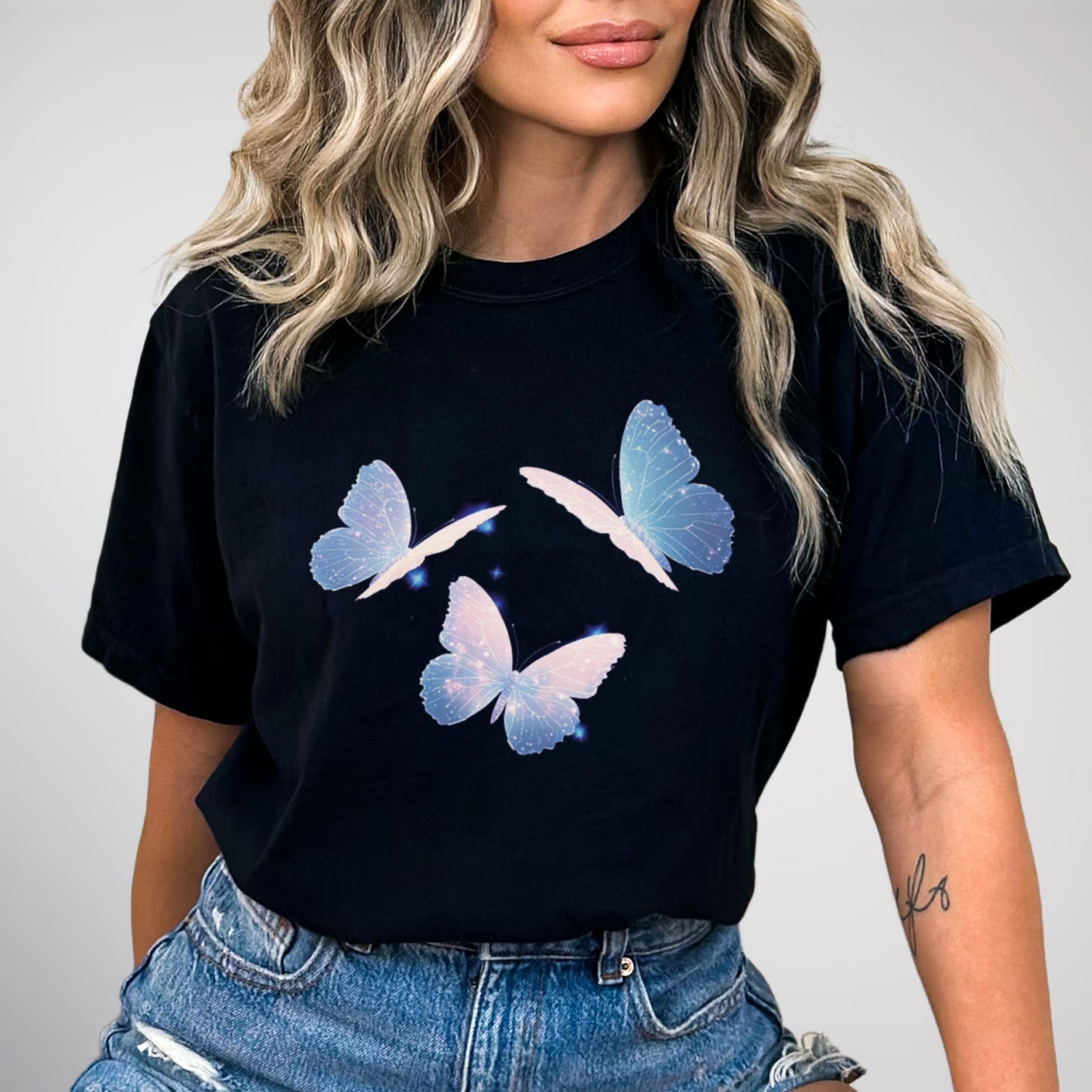Тениска Glowing Wings