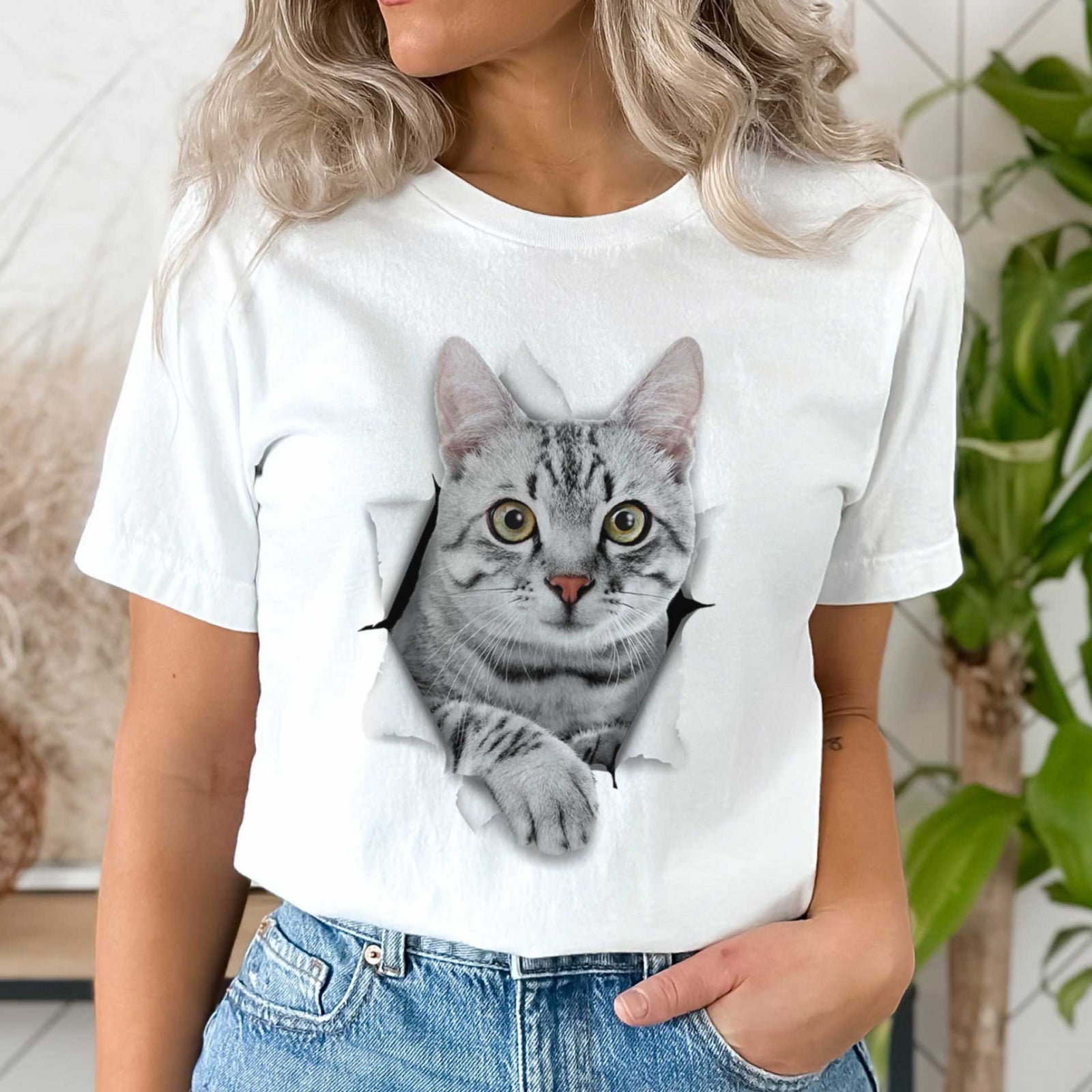 Тениска Curious Cat