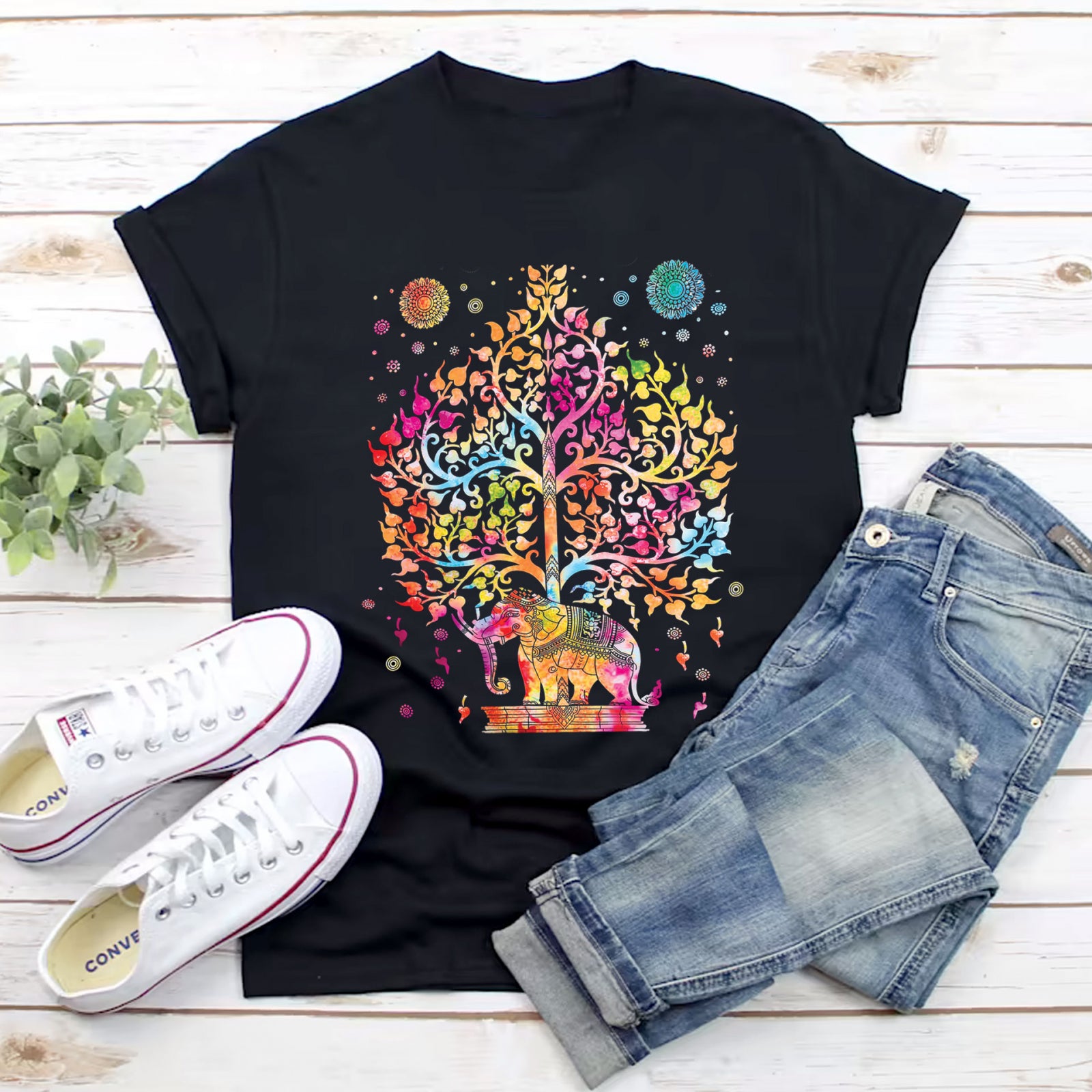 Тениска черна Krishna Tree