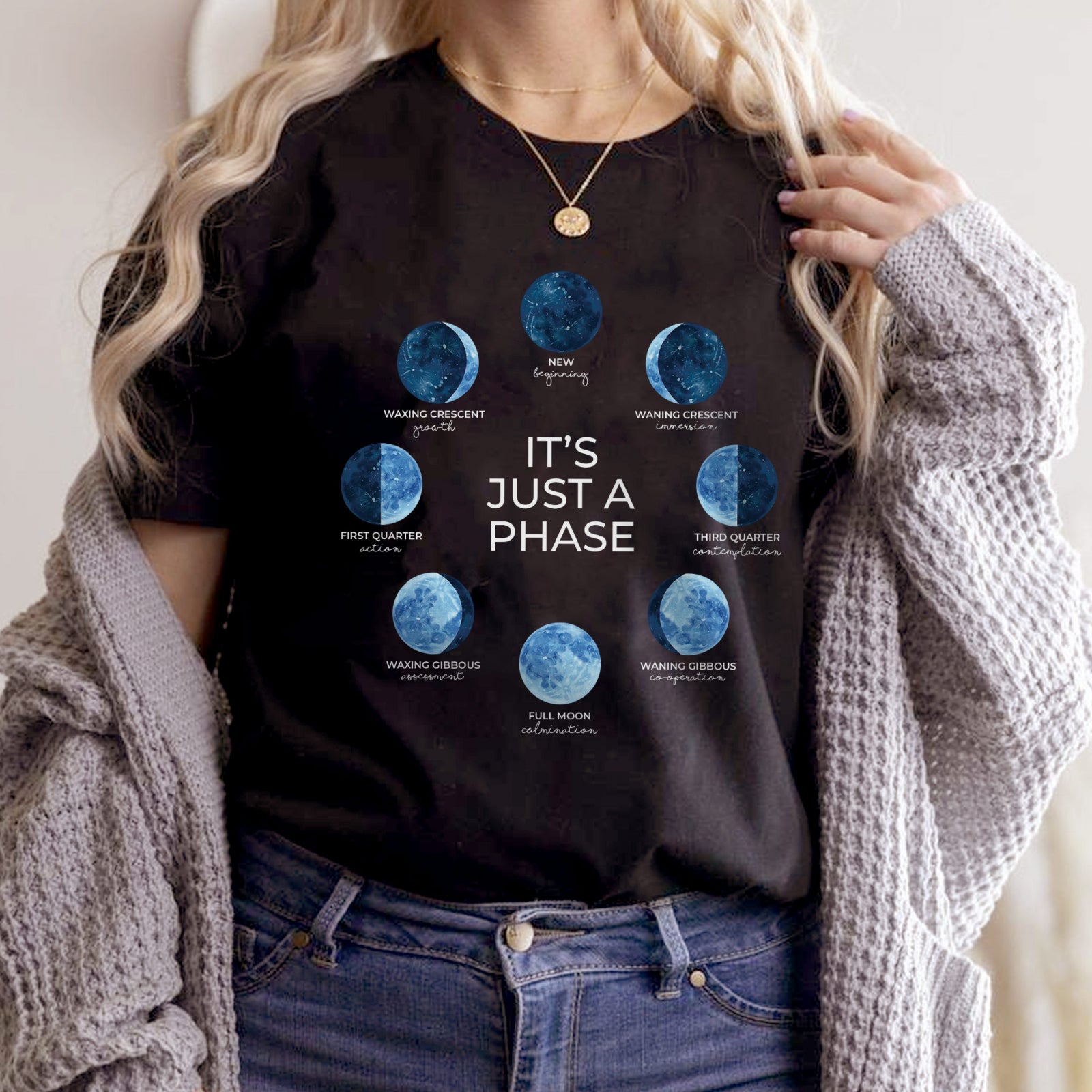 Тениска черна Just A Phase