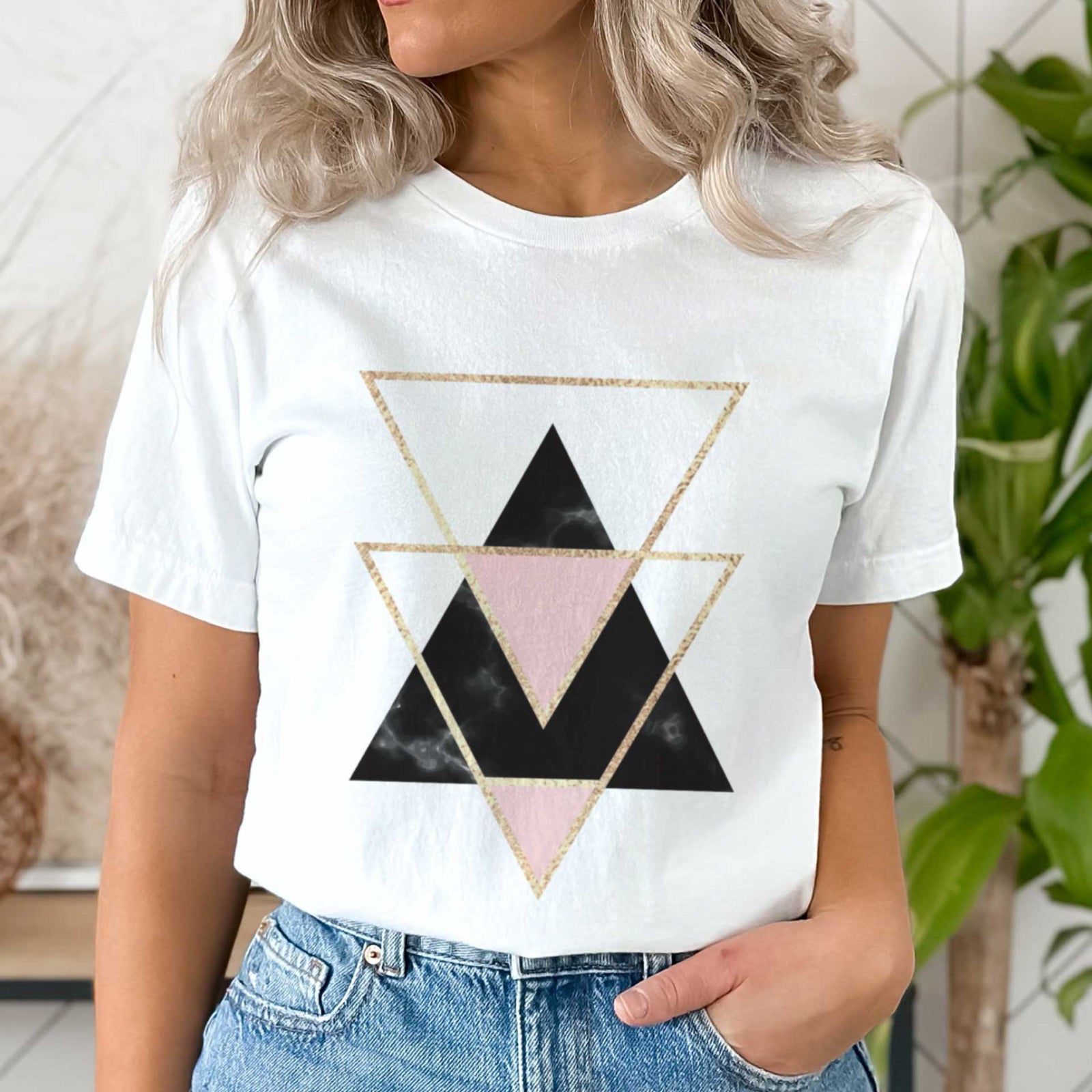 Тениска Pink Triangle