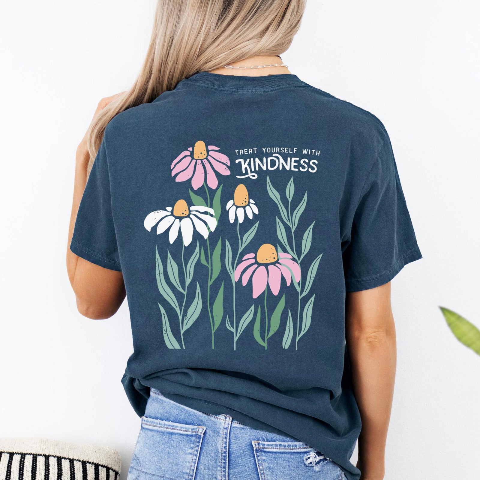 Тениска Relaxed Fit Kindness Flowers